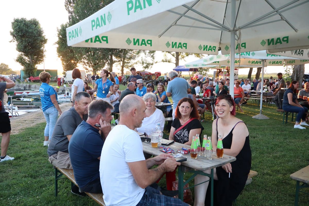 LOV NA LABUĐE PERO 2024.